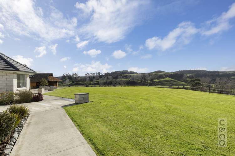 1242 State Highway 16 Waimauku_61