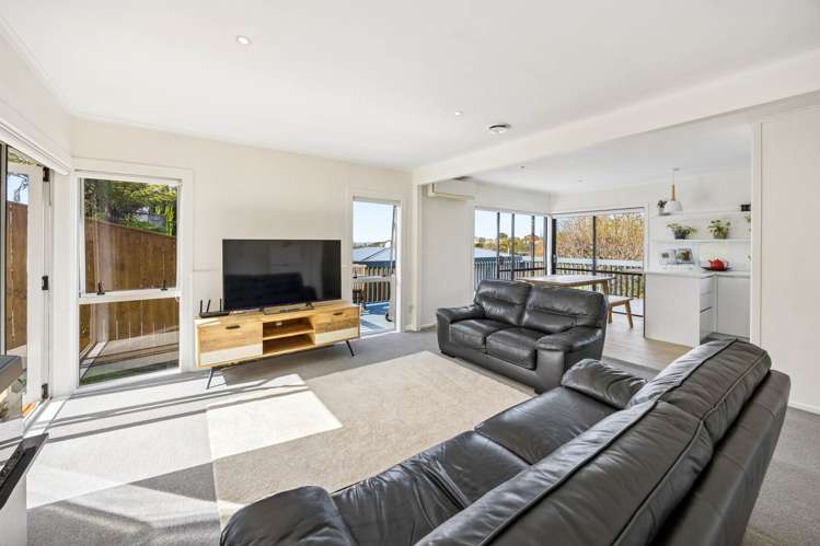 7 McIlroy Avenue Hillsborough_8
