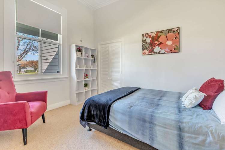 8 Cochrane Street Fairy Springs_12