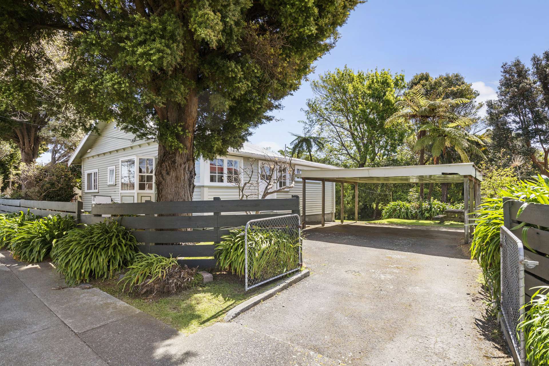 133 Kings Crescent Lower Hutt_0