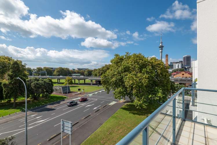 4F/220 Victoria Street West Auckland Central_19