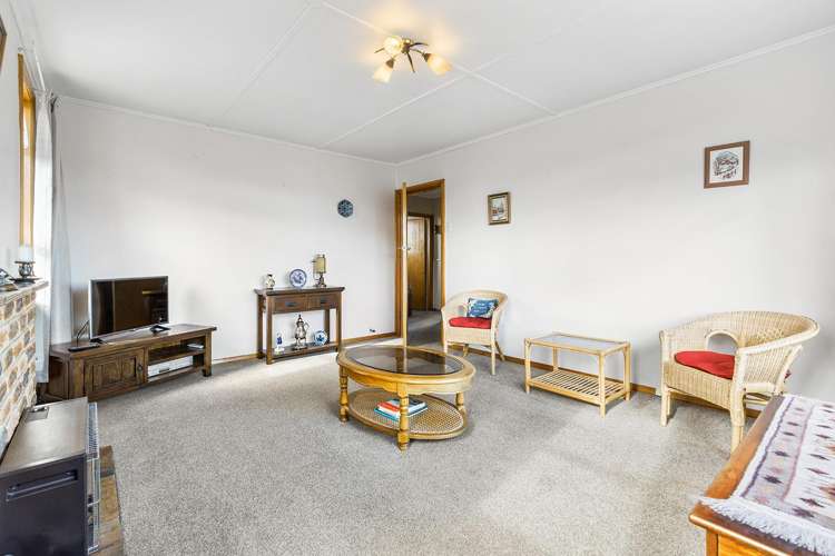 5 Peat Place Mosgiel_4