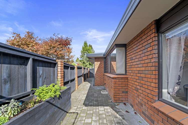 6a Mclean Street Glenholme_13