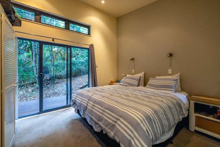 33 Crescent Road East Ostend_5