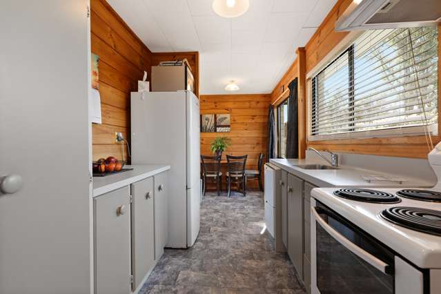 12a Dinton Street Russley_3