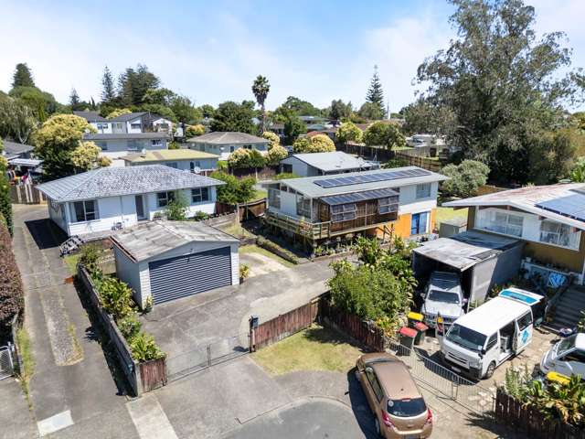 7 Selsey Lane Manurewa_2