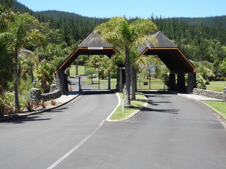 31 Pinehurst Drive Pauanui_6