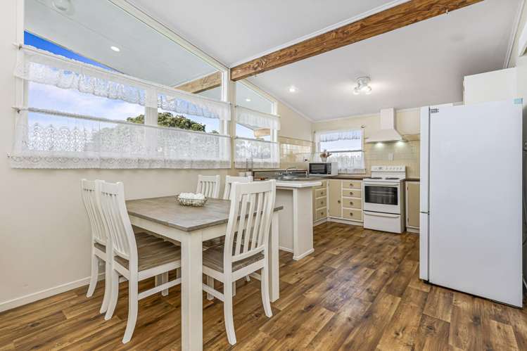 6 Illana Place Ranui_6