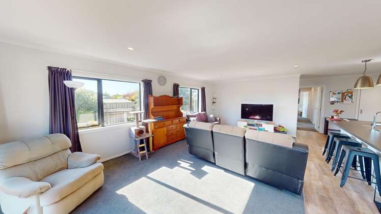 5 Poplar Grove 10643_4