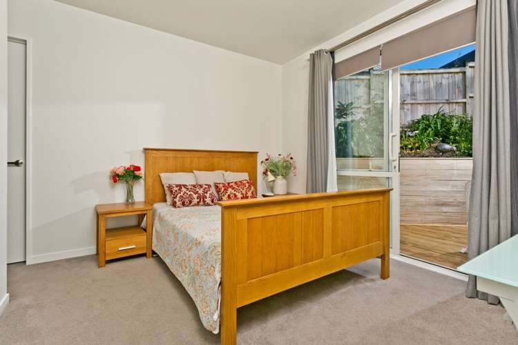 9 Tuangi Street Long Bay_10