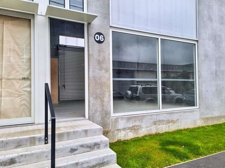 9/41 Bouverie Street Petone_3