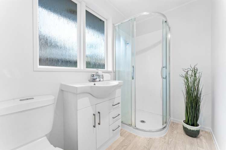 10 Hueglow Rise West Harbour_21