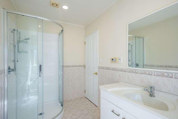 11 San Vito Place Paraparaumu Beach_17