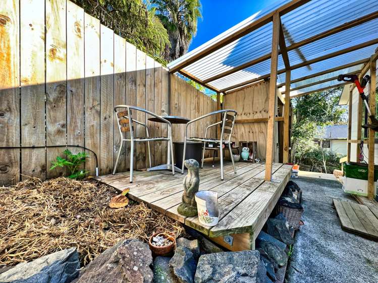 85c Woodglen Road Glen Eden_18