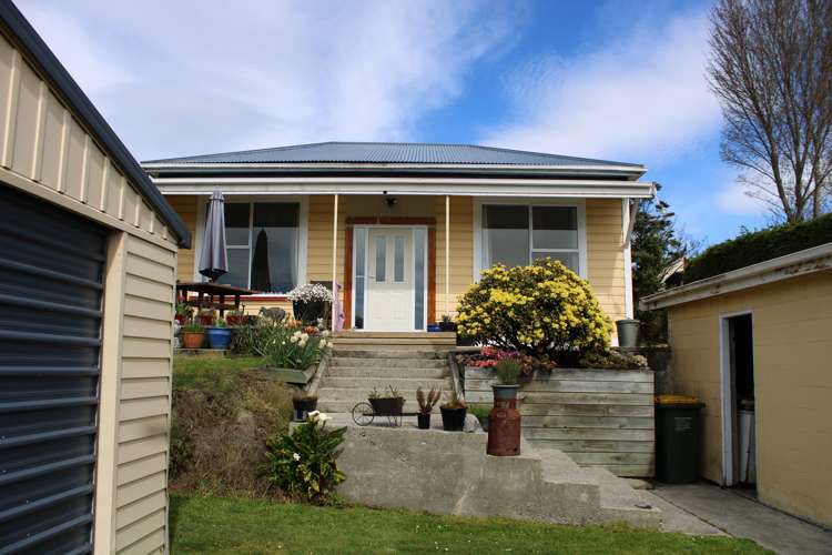 8 Armstrong Street Balclutha_26