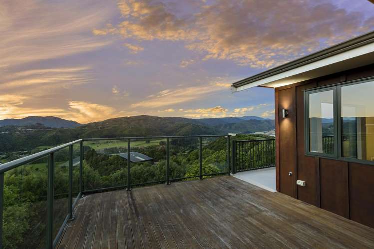 71 Mt Marua Way Mount Marua_4