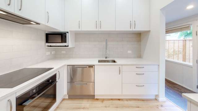 124 Glenmore Street 1320_3