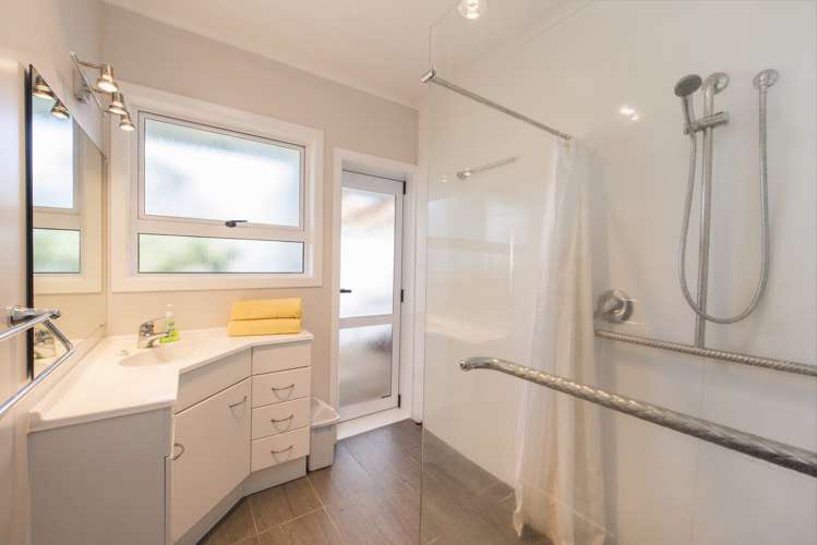 6 Wingrove Road Owhata_12