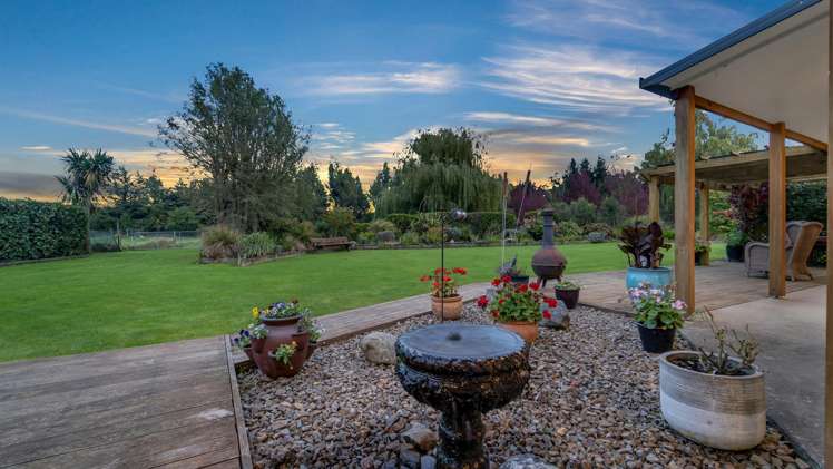 305 Loburn Terrace Road Loburn_24