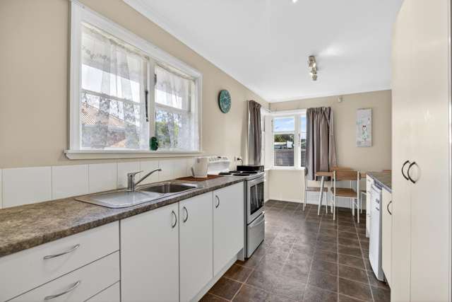 84 Barker Road Marewa_1