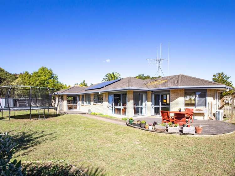 46 Ayrshire Drive Grandview Heights_2