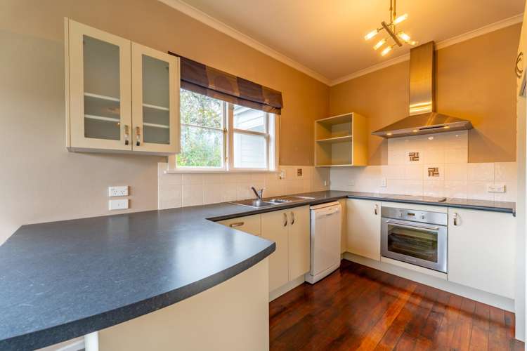 141 Douglas Street_1