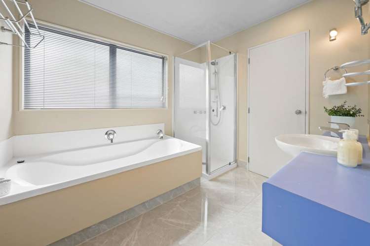 3 Ben James Drive Hillsborough_19