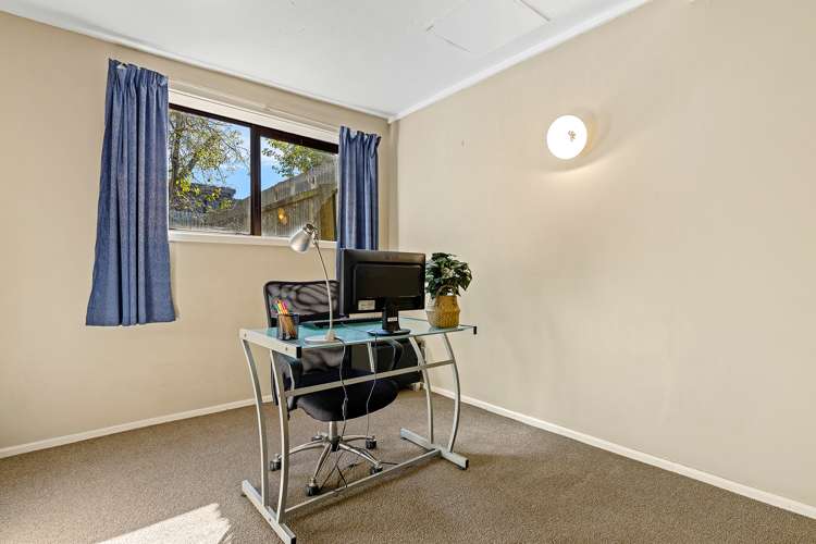 8 Riwai Street Templeton_16