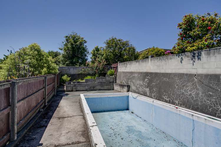 9 Luxmoore Road Waimataitai_23