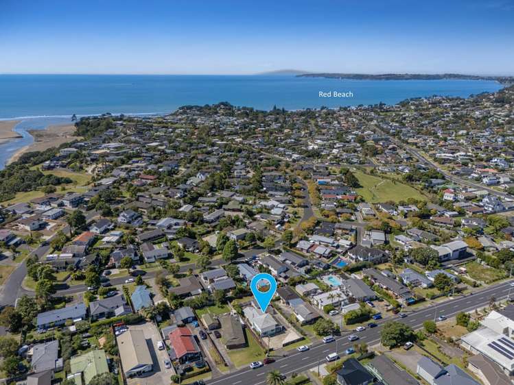 18 &18A Red Beach Road Red Beach_21