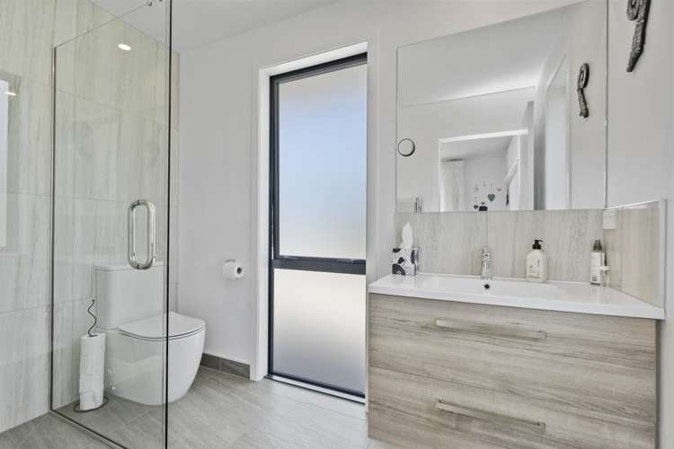 6 Capstone Place Kamo_13