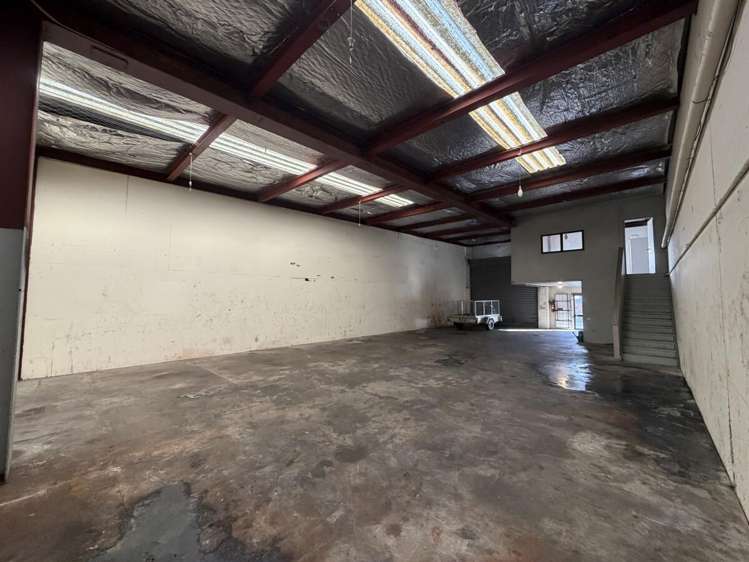 15 Airdrie Road Ranui_1