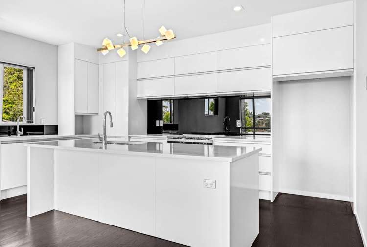 11 Barnsley Place Henderson_15