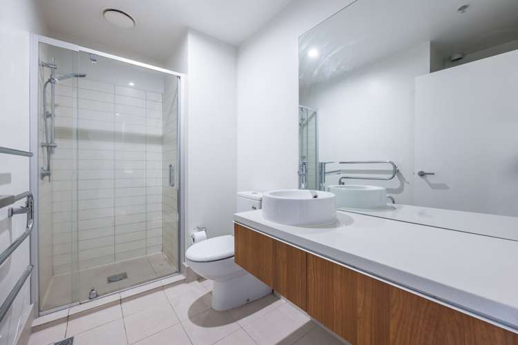 118/2 Dockside Lane Auckland Central_9