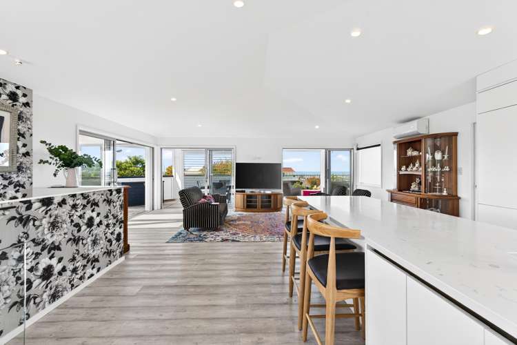 7 Enfield Road Hospital Hill_15