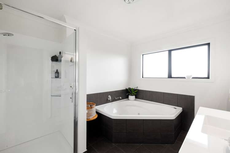 8 Shalimar Place Huntington_17