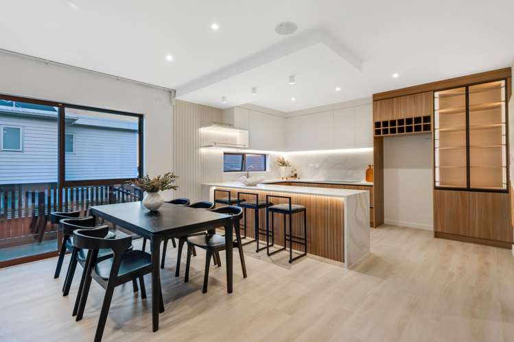 1 The Esplanade Eastern Beach_6