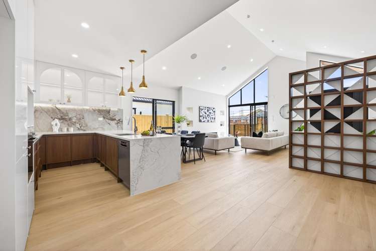 10 Tuwai Crescent Opaheke_13