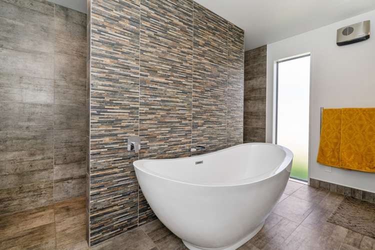 24 Doncaster Avenue Lincoln_13