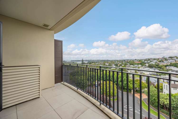 5b/38 James Cook Crescent Remuera_4