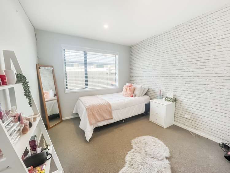 17 Cyprus Place Fitzherbert_9