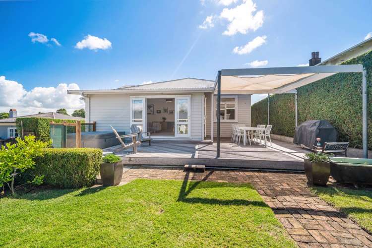 49 Princes Avenue Three Kings_12