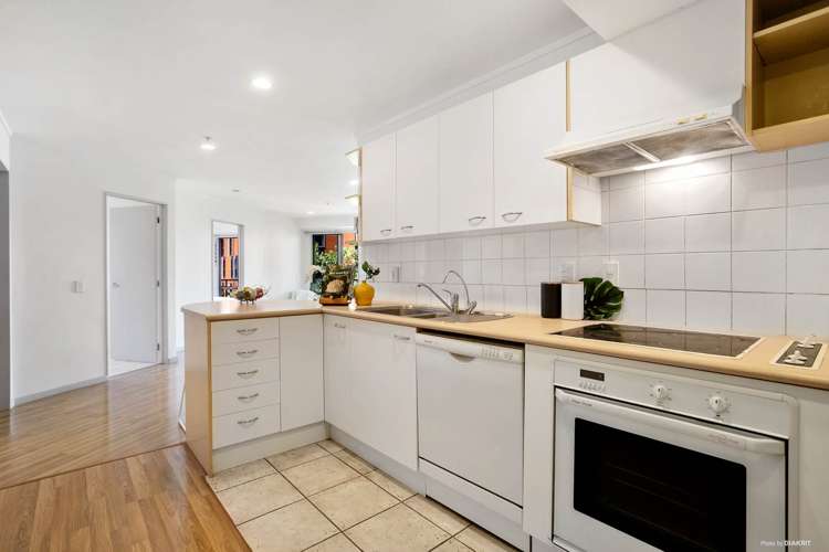 5a/6 Whitaker Place Grafton_3