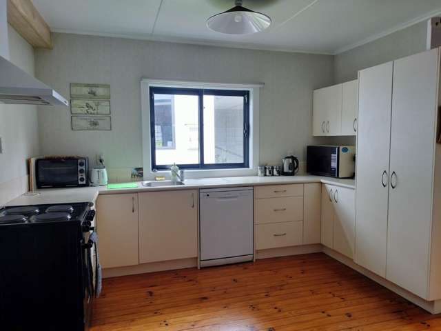 Fully Furnished Home at Waihi Beach