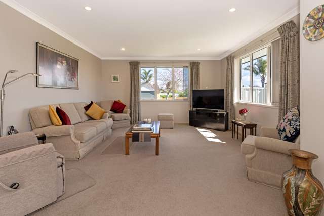 27 Margaret Place Lytton West_4
