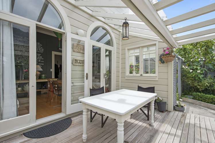 17 Porritt Avenue Mount Victoria_11