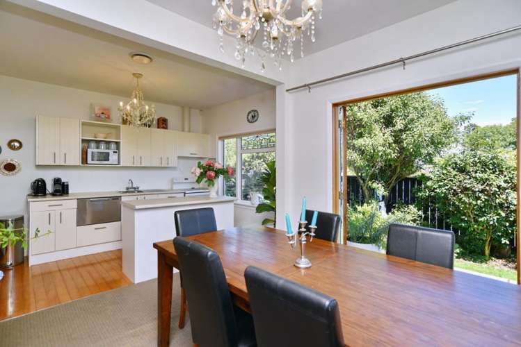 1/2 Barrington Street Somerfield_9