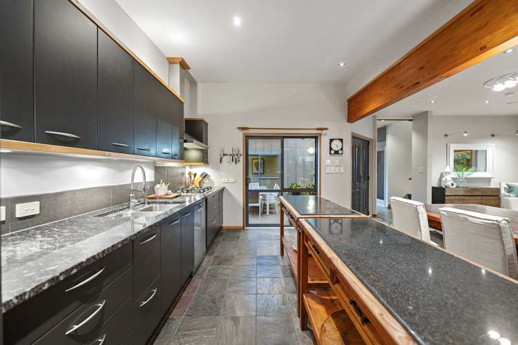 233 Omaha Drive Omaha_5