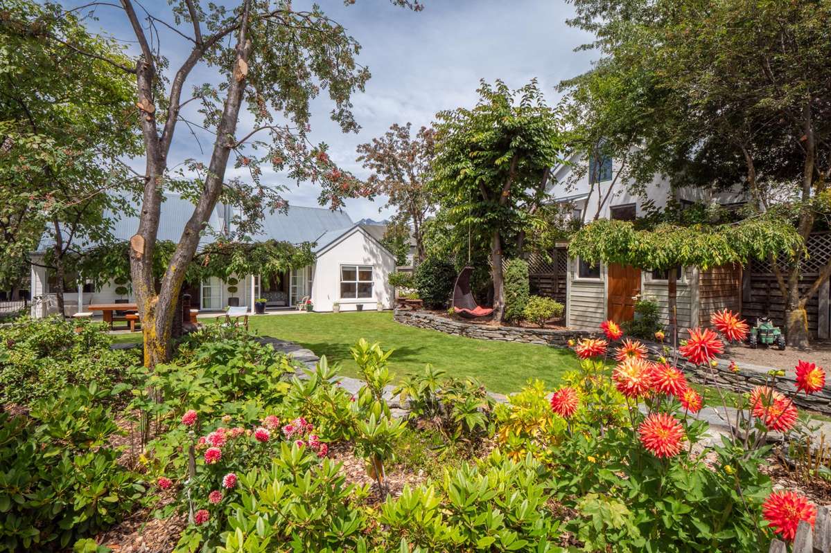 4 Elva Dawson Place_1