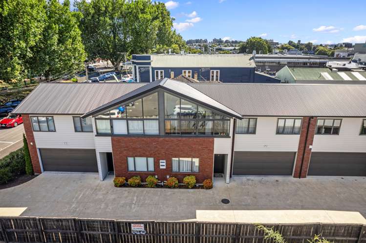 2/15 Cook Street Hamilton East_17